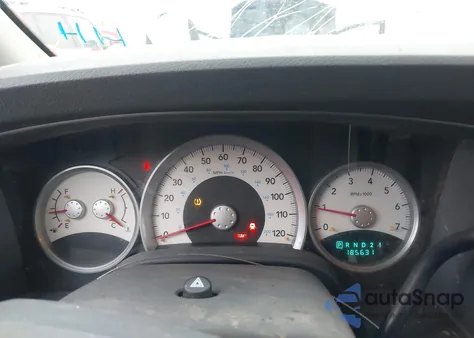 2006 Dodge Durango Slt z USA, uszkodzony, nr VIN 1D4HB48206F155795